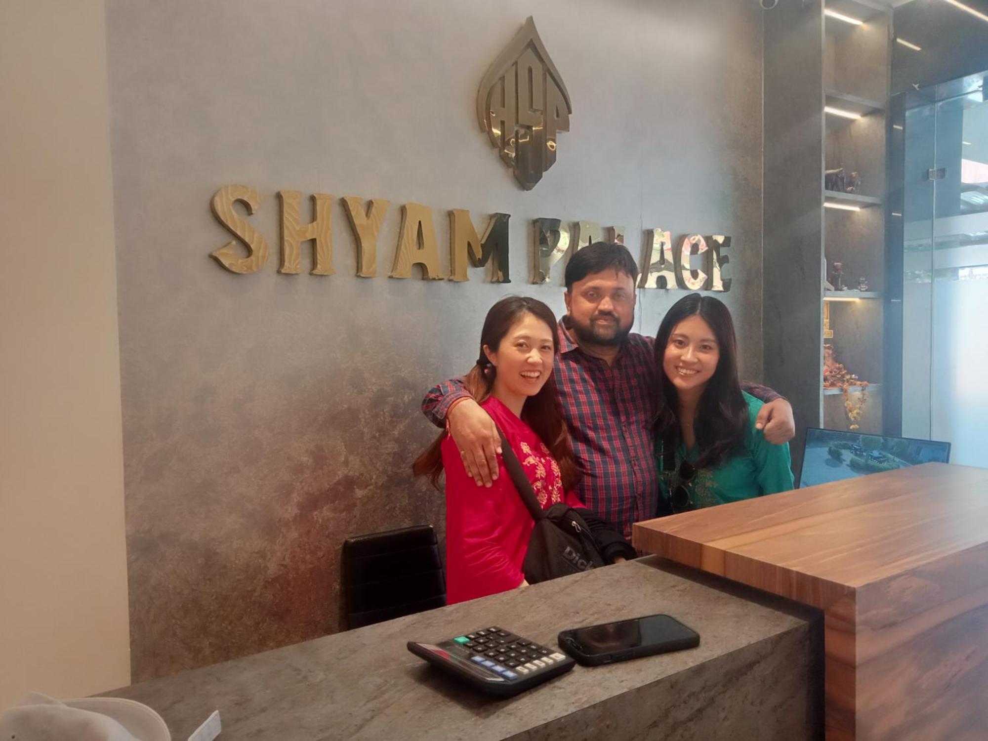 אגרה Hotel Shyam Palace India Agra מראה חיצוני תמונה