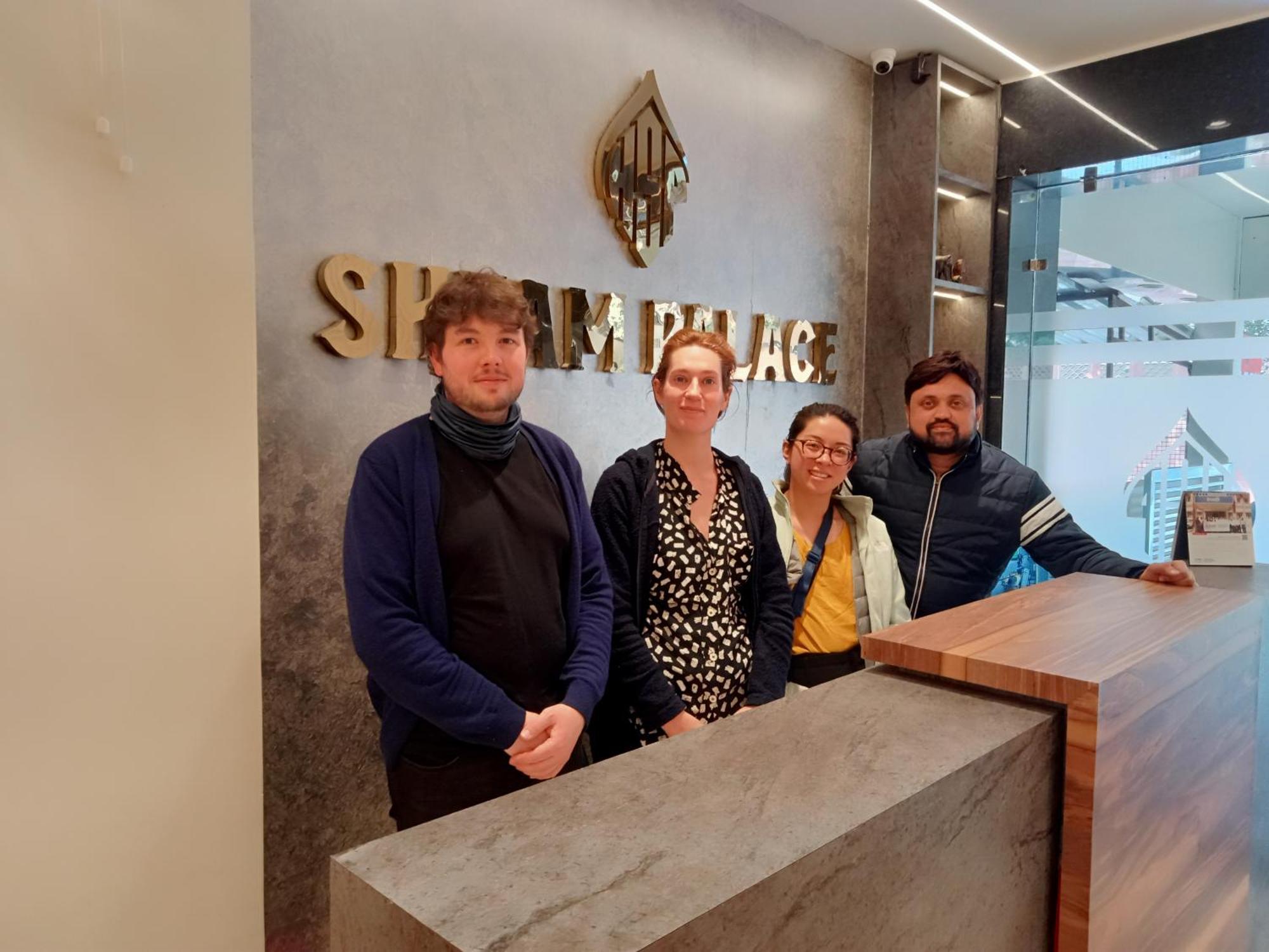 אגרה Hotel Shyam Palace India Agra מראה חיצוני תמונה