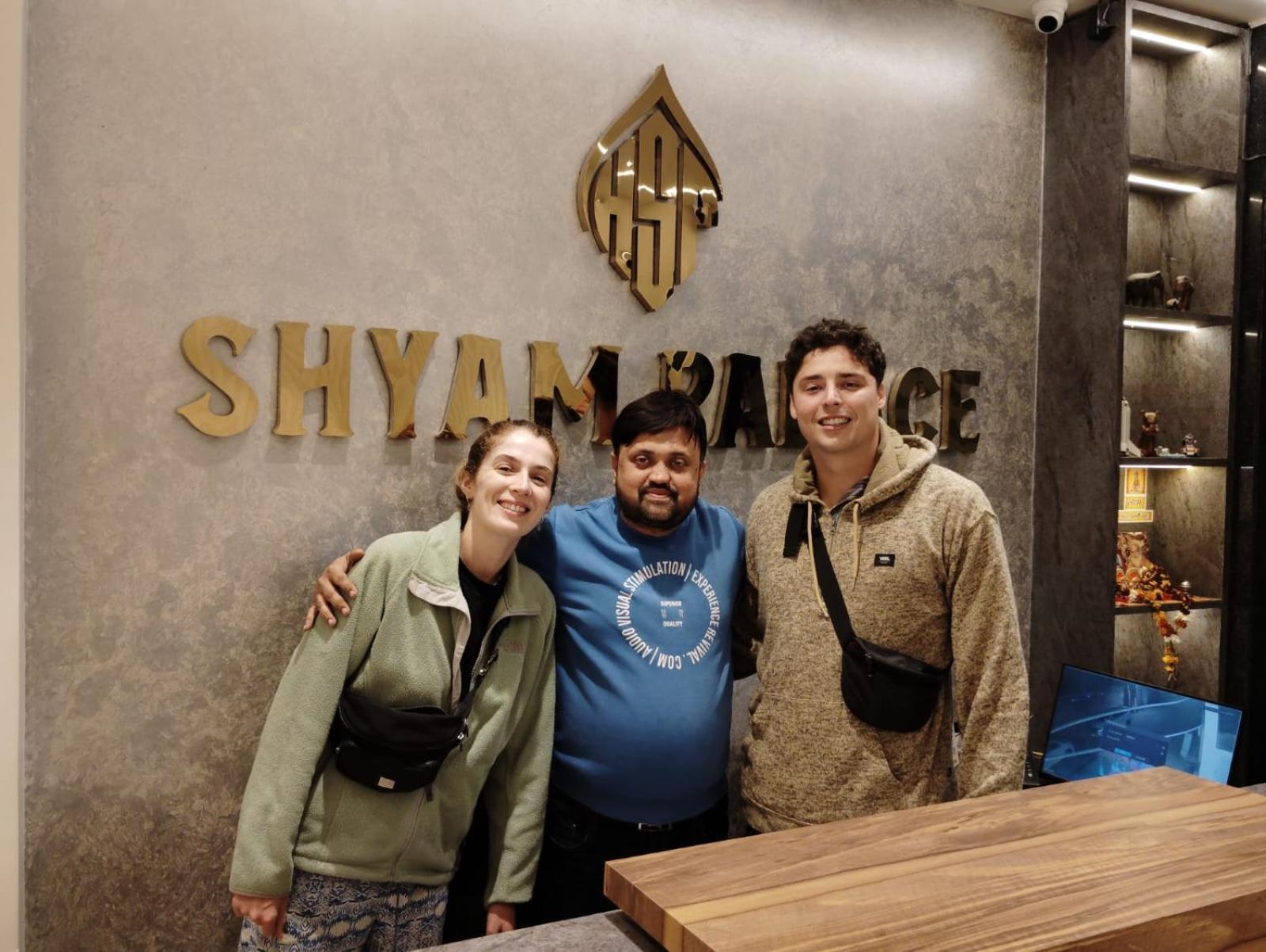 אגרה Hotel Shyam Palace India Agra מראה חיצוני תמונה