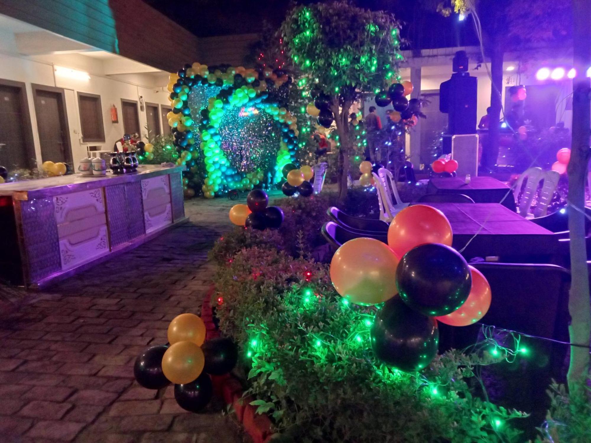 אגרה Hotel Shyam Palace India Agra מראה חיצוני תמונה