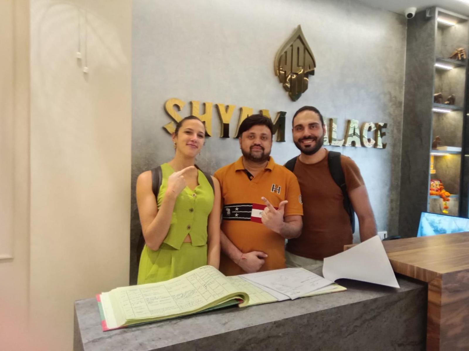 אגרה Hotel Shyam Palace India Agra מראה חיצוני תמונה